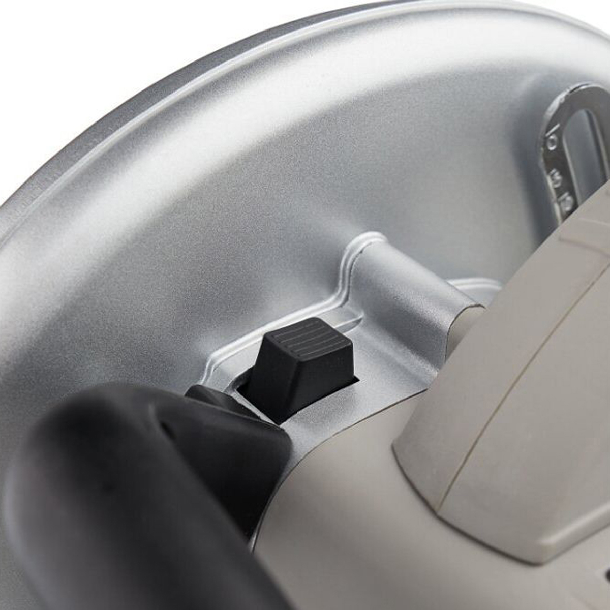 Пила циркулярная (дисковая) дп-210/1900м (1/2) "интерскол" 98.1.1.20