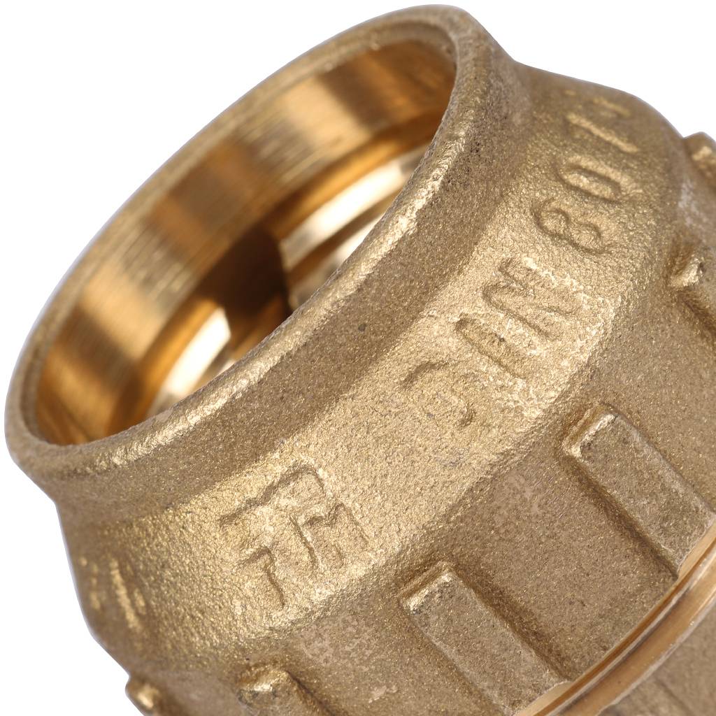 Муфта 32 х 32 мм из латуни для ПНД труб TIEMME