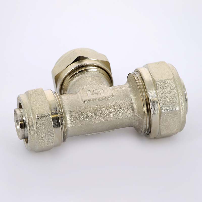 Тройник 26 х 20 х 20 редукционный под обжим UNI-FITT