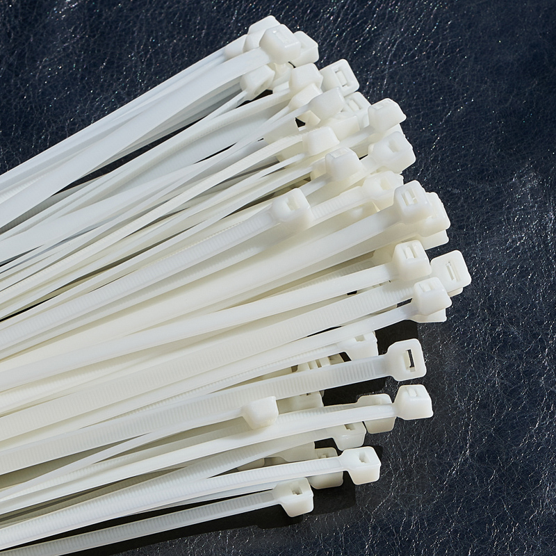 Хомуты нейлон 7,6 х 600 мм (набор 100 шт.), белые (1/20) "rexant" 07-0600-9